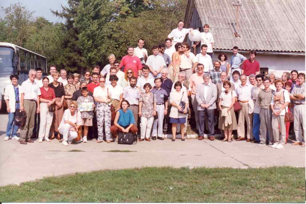 Participants of SPIG 1994 group photo